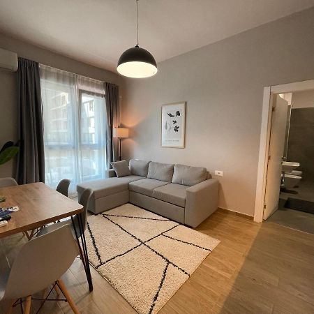 Square 21 Apartments Tirana Exteriör bild